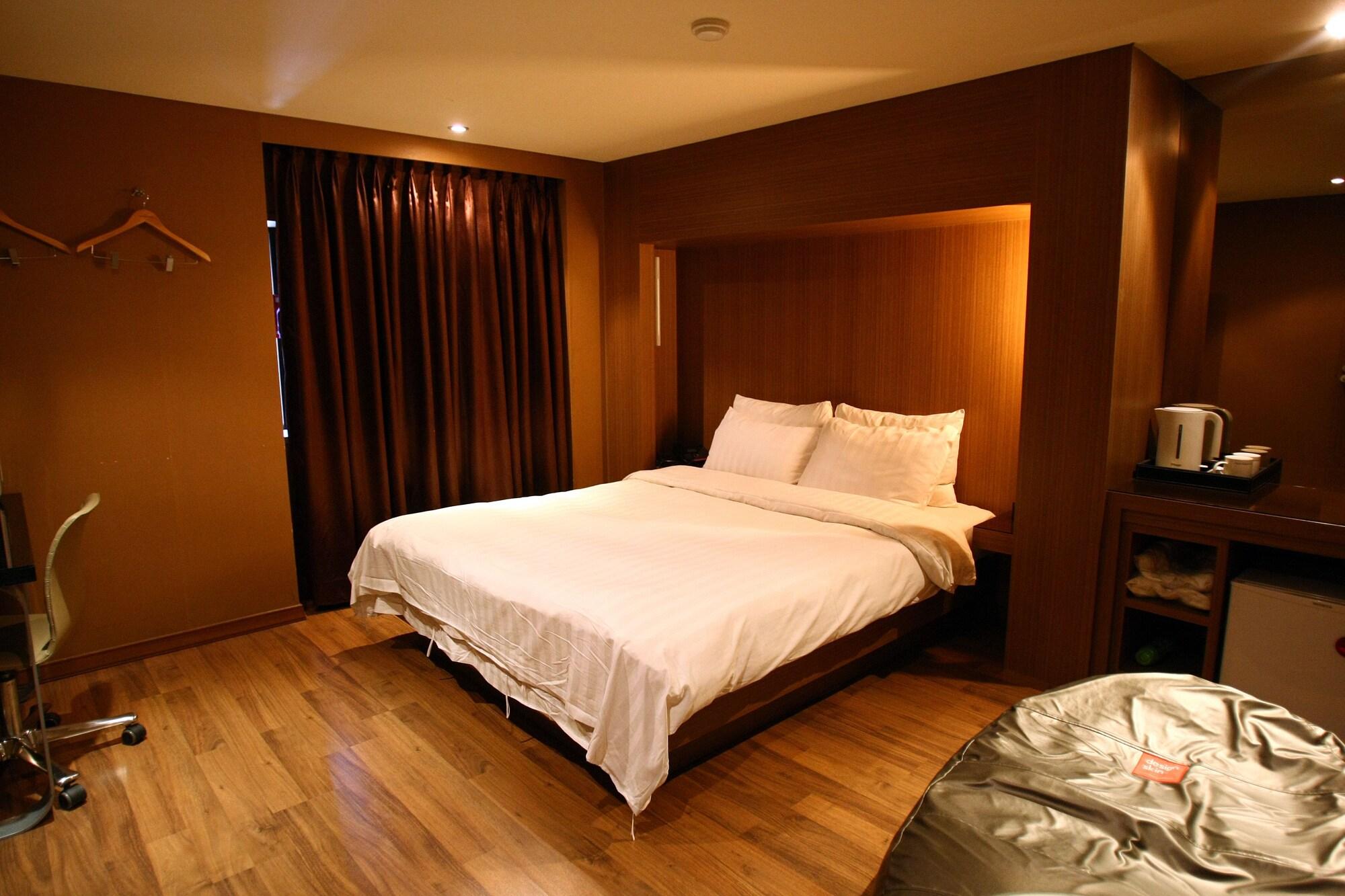 The California Hotel Seoul Seocho Kültér fotó